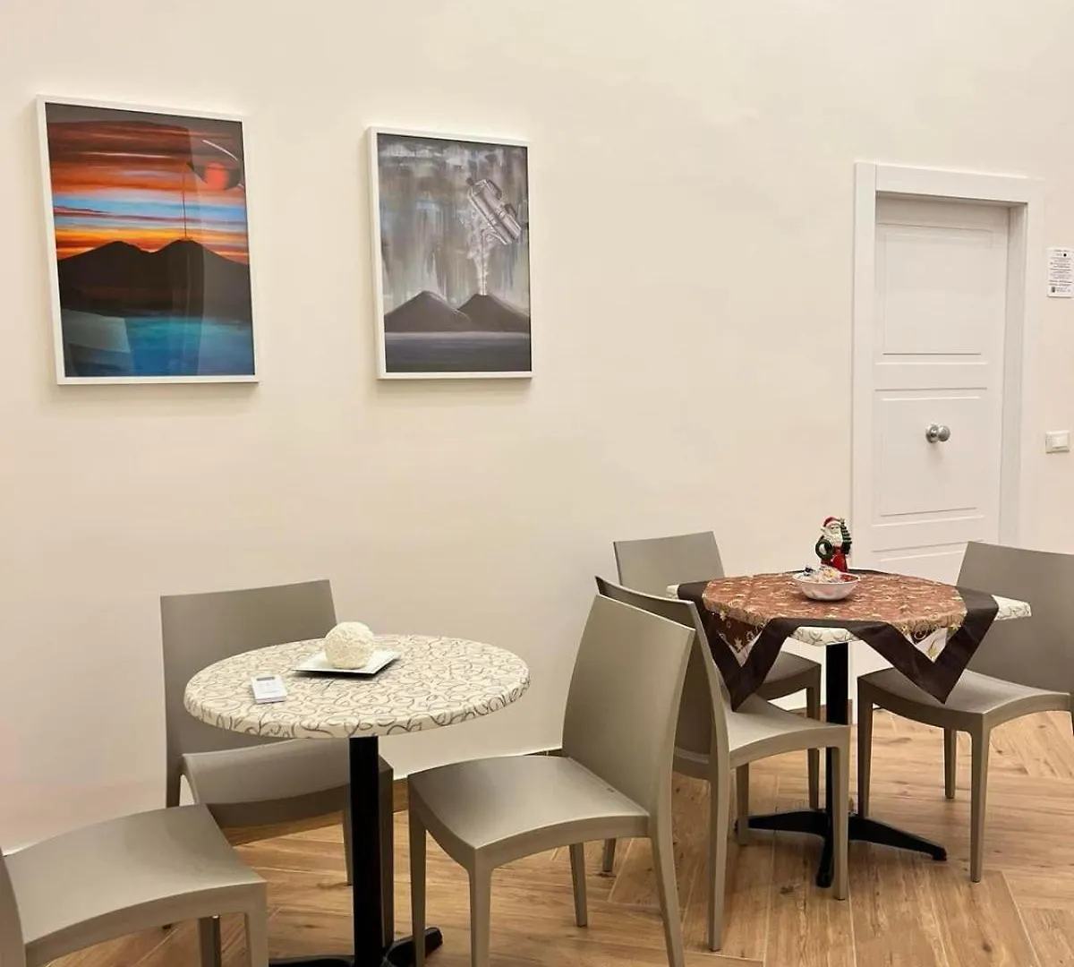 Affittacamere Hotel Foria 143 Napoli